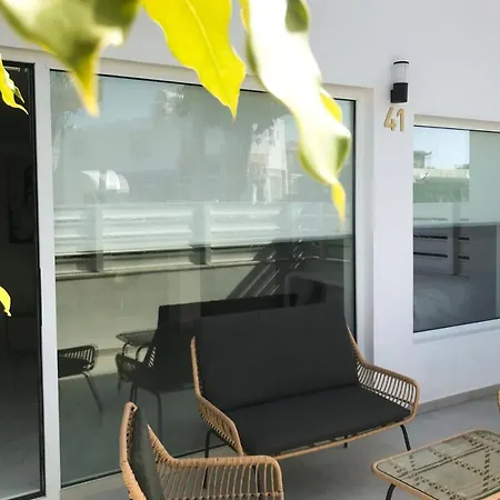 New Leventis Luxury κing 41-central Location איה נאפה