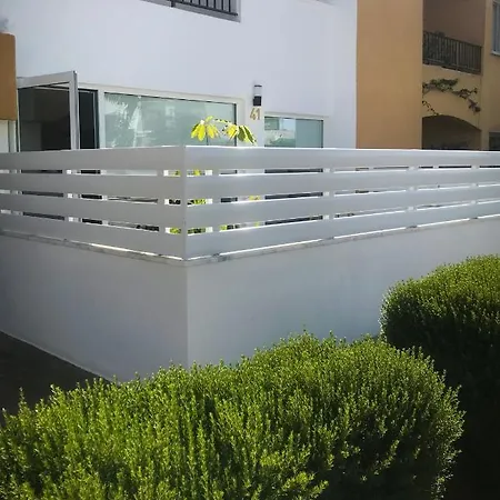 New Leventis Luxury κing 41-central Location איה נאפה