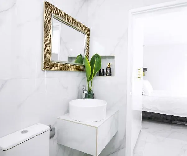 Lägenhet New Leventis Luxury κing 41-central Location *