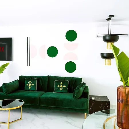 New Leventis Luxury κing 41-central Location *